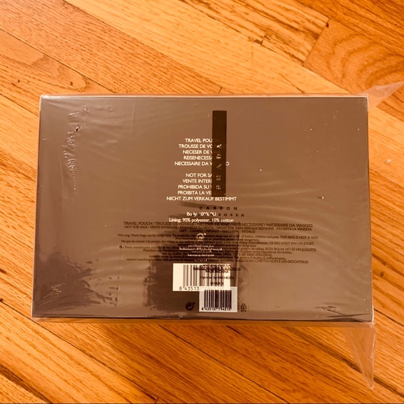 Prada Luna Rossa Travel Pouch - Picture 5 of 5